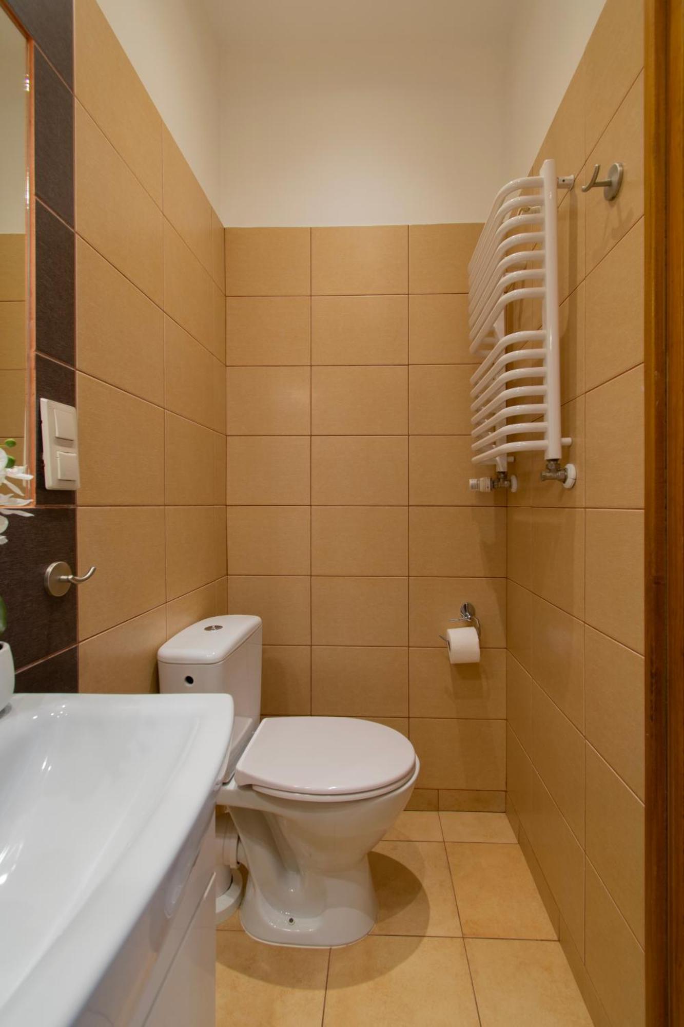 Ground Floor Family Apartment Krakow Ngoại thất bức ảnh