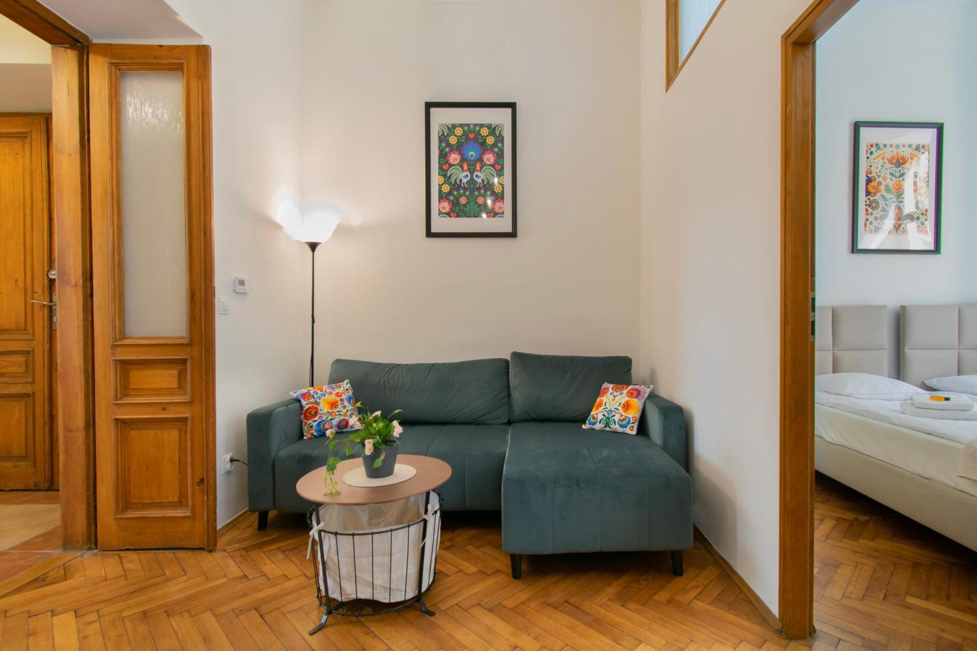 Ground Floor Family Apartment Krakow Ngoại thất bức ảnh