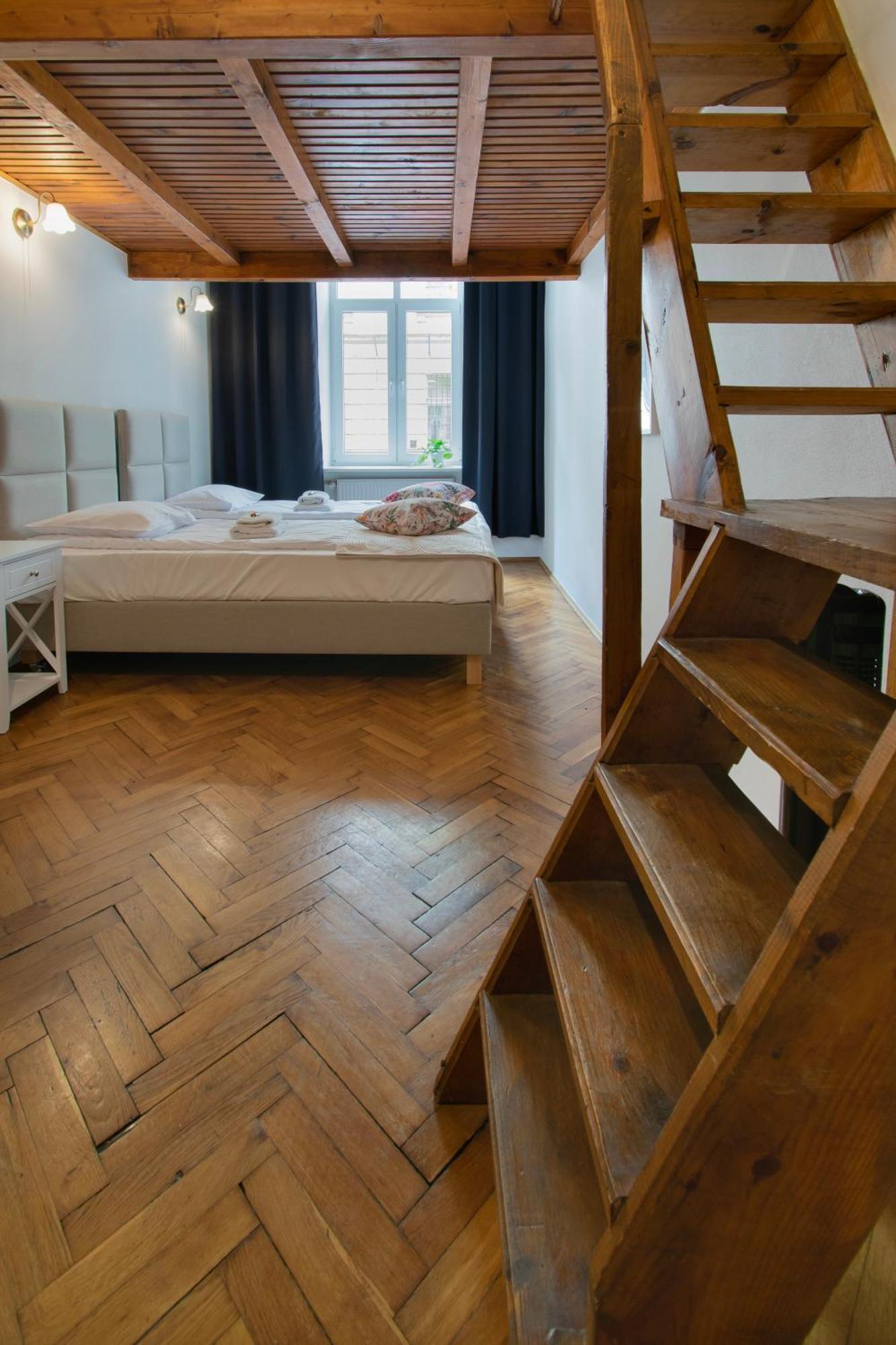 Ground Floor Family Apartment Krakow Ngoại thất bức ảnh